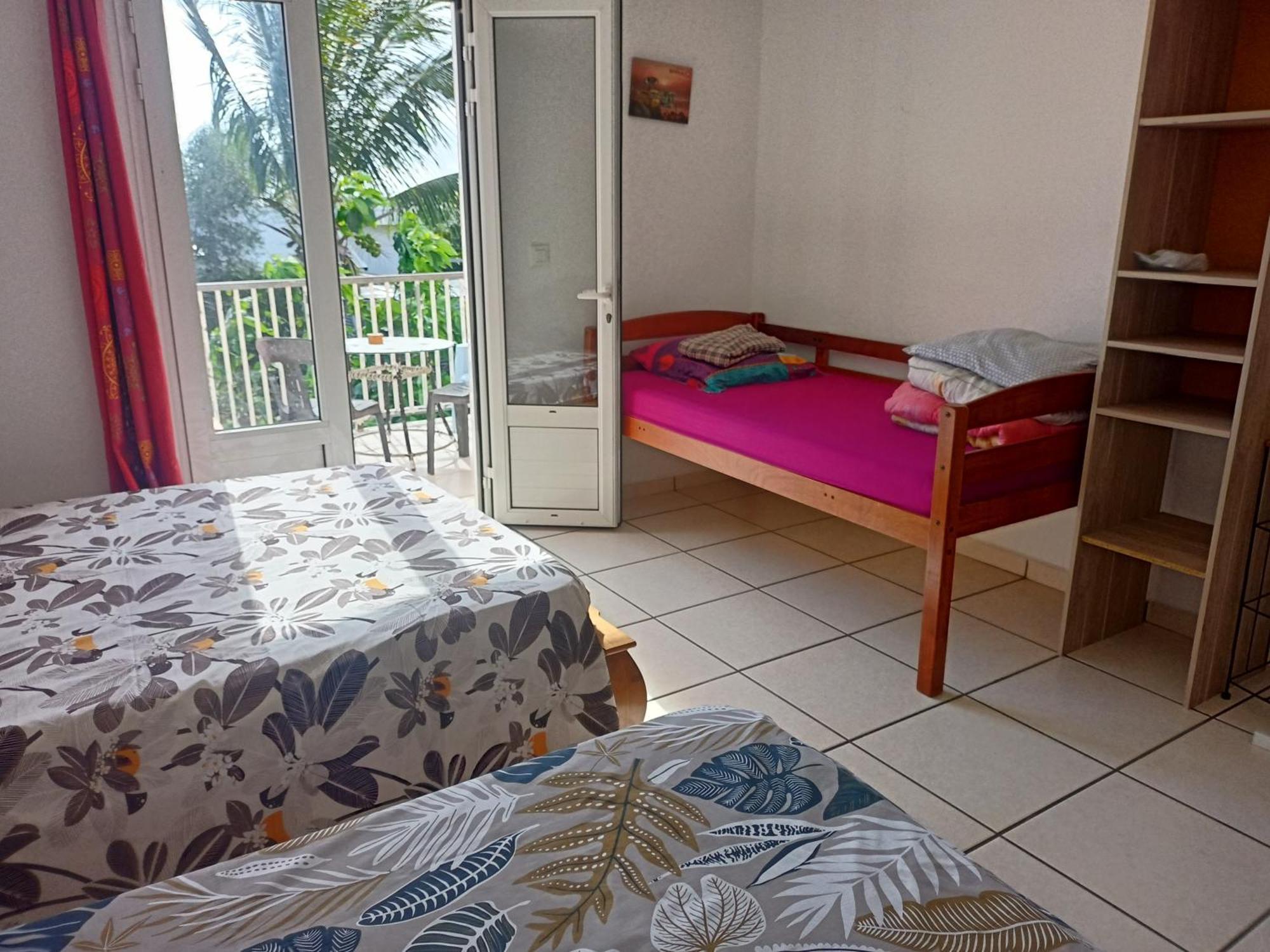 Chez Chouchou Bed & Breakfast Riviere Saint-Louis Room photo