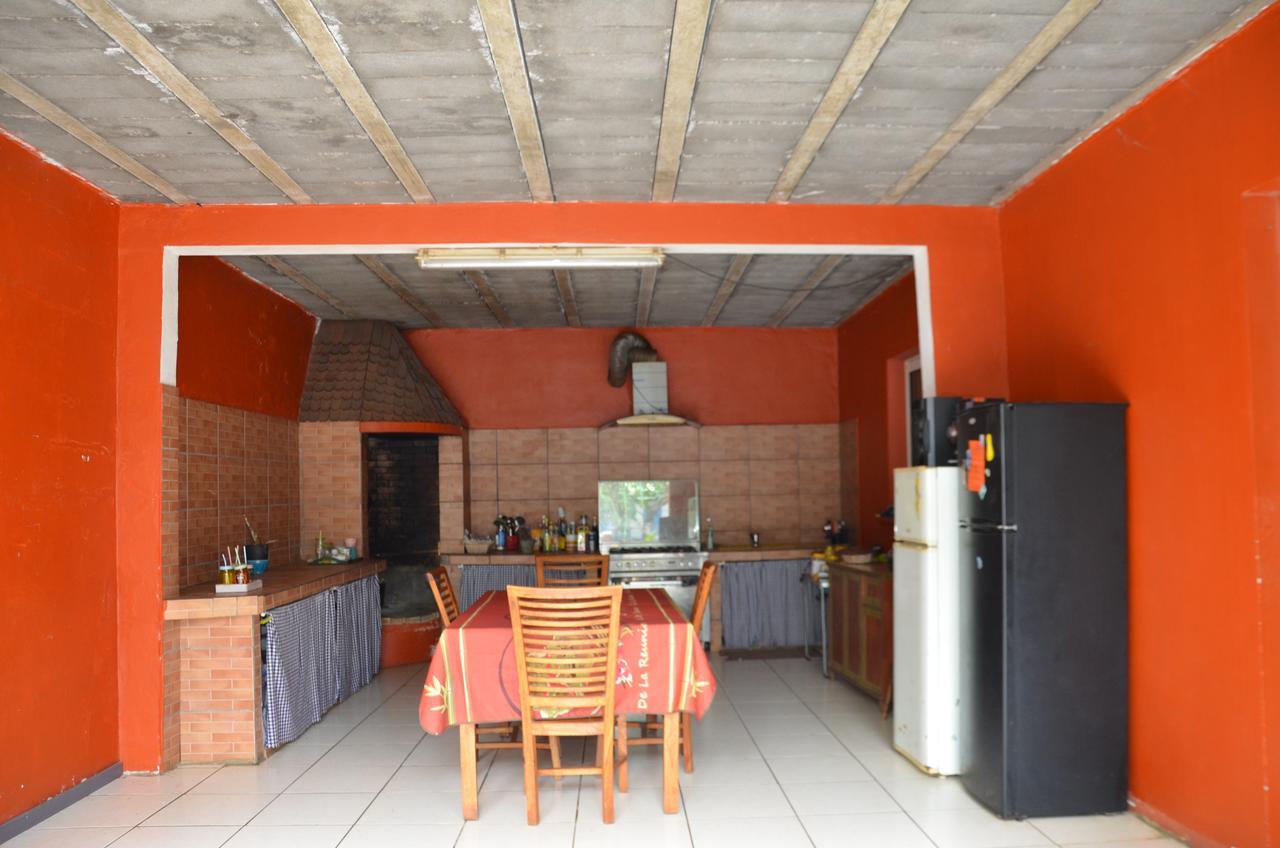 Chez Chouchou Bed & Breakfast Riviere Saint-Louis Exterior photo